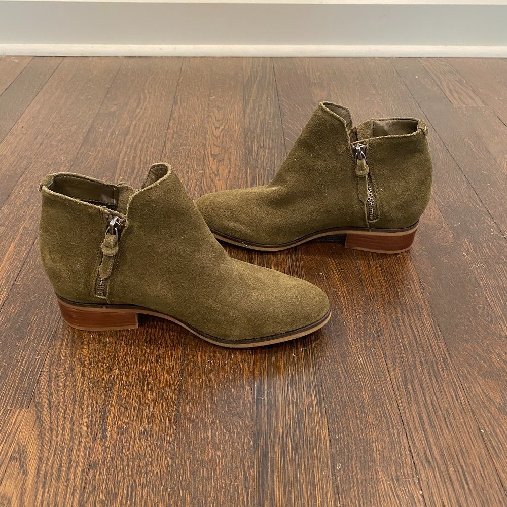 EUC GORGEOUS WOMEN'S STEVE MADDEN OLIVE GREEN ANKLE BOOTS SIZE 7.5M